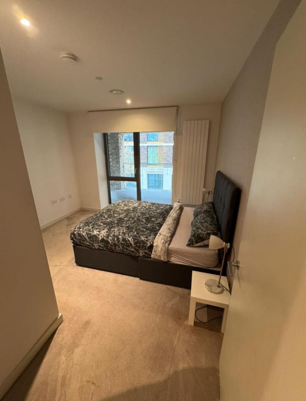 2 Bed By Excel * Londra